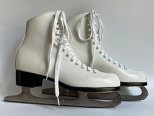 Vintage 1991 CCM 3996 Women's Figure Skates Size 7 Leather Made in Canada SLM
