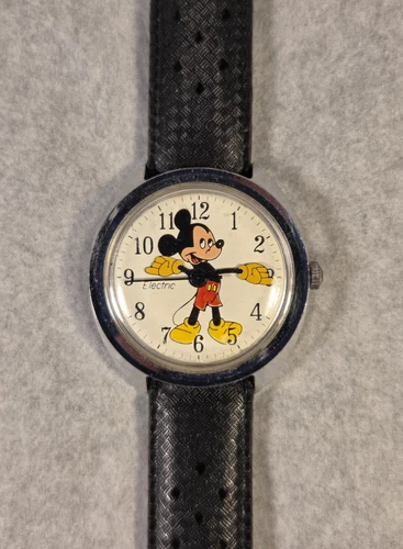 Vintage Timex Electric Mickey Mouse Watch Walt Disney Gold Tone 1970s Runs Great