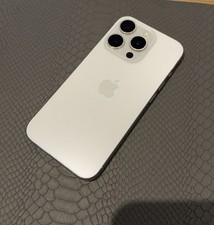 Apple iPhone 15 Pro 128GB Titan Weiß ohne Simlock