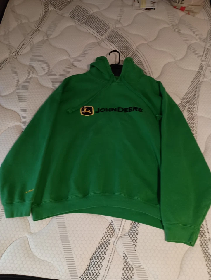 John Deere Green Hoodie Sweatshirt XL Pre-owned Excellent Condition - Image 3 of 4