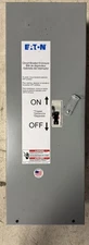 EATON SFDN225 225 AMP MAX BREAKER ENCLOSURE w ED3200BP10 200A CIRCUIT BREAKER
