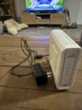 Arris Surfboard SB8200v3 Cable Modem  DOCSIS 3.1 w/ Power AC Adapter - Tested 