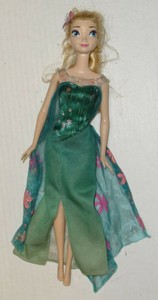 Disney Princess куклы Анна и эльза ассортим.frozen fever. арт dgf54/dgf56/dgf57пц (887961189599)