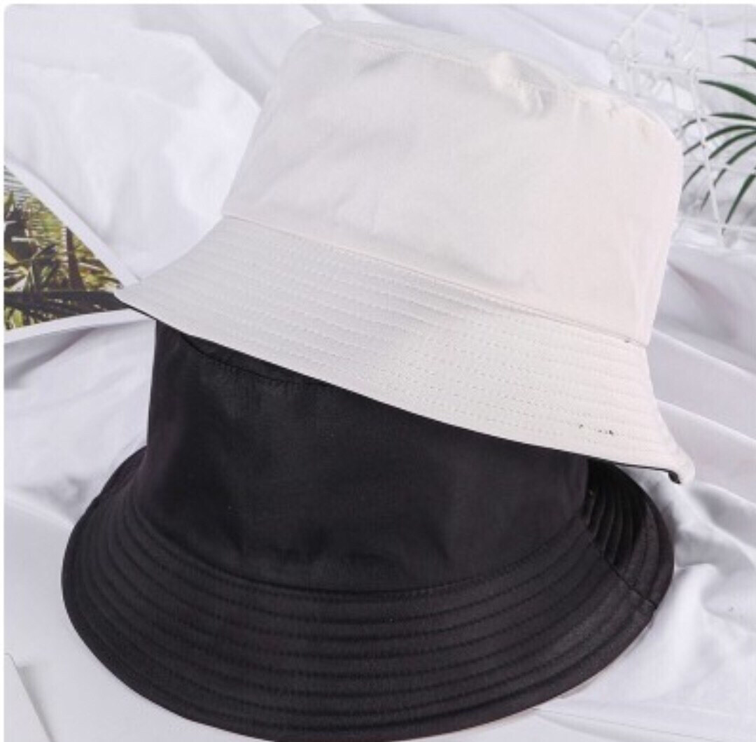 Reversible Bucket Hat Black And White Color Adult Unisex | eBay display picture 1