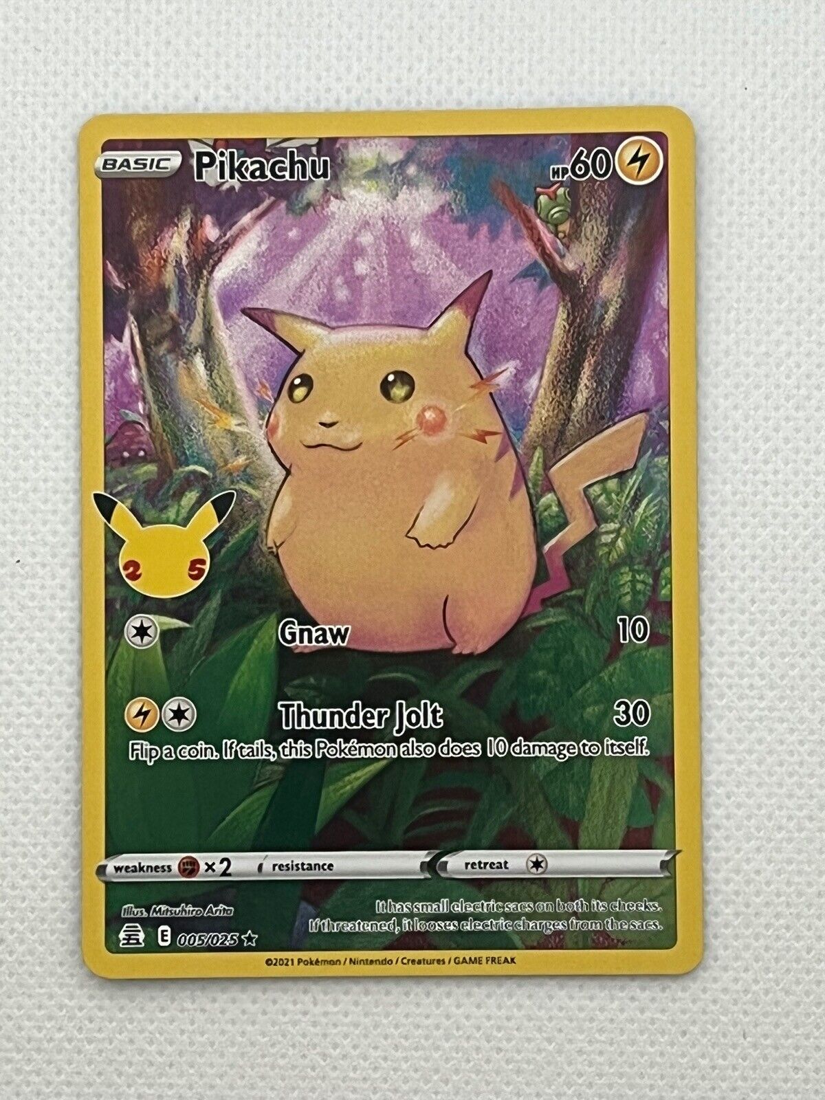 Pikachu Tcg Carta Foil Holográfica Edição Especial Aniversário 25