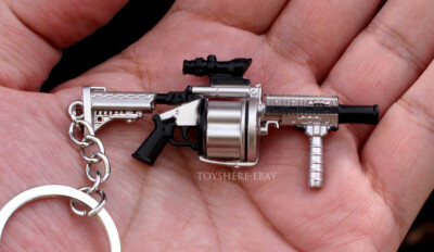 TOY MINI gun SVD RPG MG42 M4A1 HK416 AK47 M762 SVD  BattleField KEY CHAIN