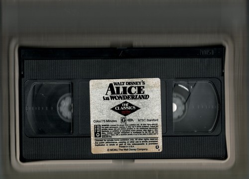 VINTAGE BLACK DIAMOND EDITION CLASSIC WALT DISNEY VHS TAPE ALICE IN WONDERLAND - Picture 5 of 6