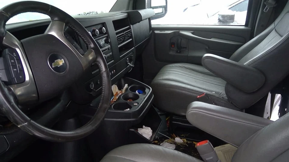 Used Rack and Pinion Assembly fits: 2014 Chevrolet Express 3500 van Power Steeri - Image 3 of 4