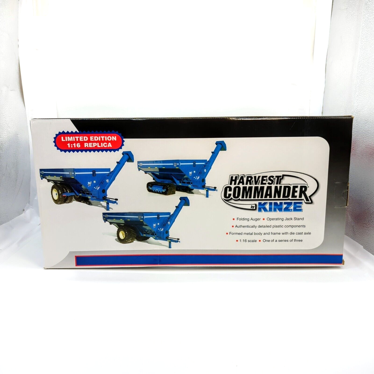 1/16 Kinze 1050 Row Crop Harvest Commander Grain Auger Wagon With