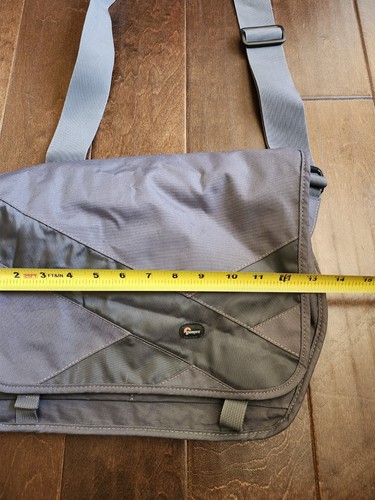 Lowepro Streamline 250 Gray Shoulder Strap Bag Purse Padded - Picture 5 of 13