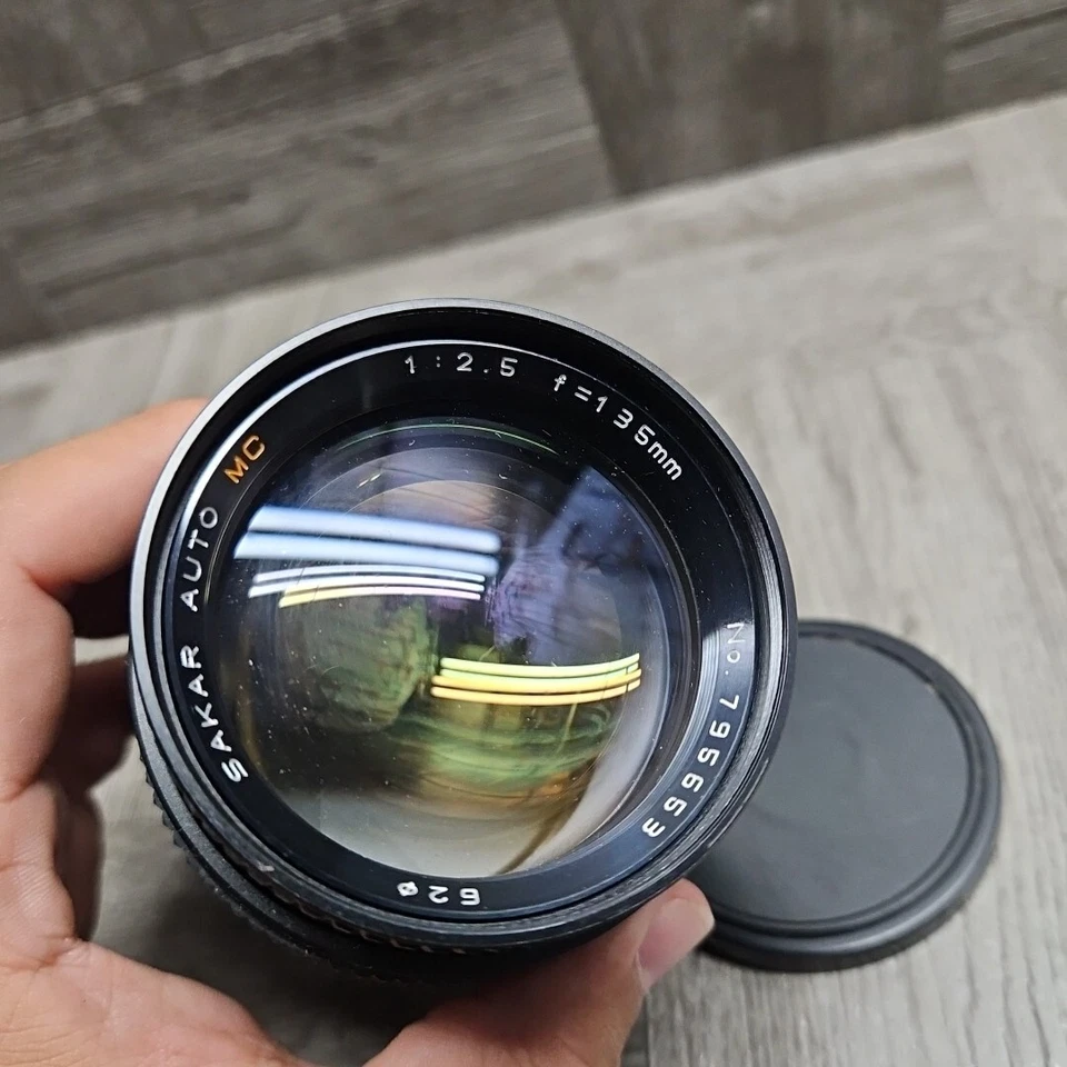 Sakar Auto MC 1:2.5 f=135mm Lens - Image 2 of 4