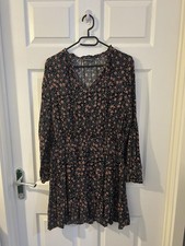 Papaya Black Floral Smock Dress Size 10 BNWOT Long Sleeve Tiered Boho Mini Dress