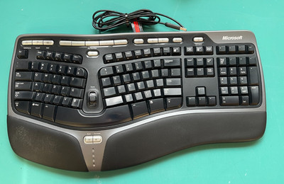 Microsoft Natural Ergonomic USB Wired Keyboard 4000 v1.0 ~ X802610-001, KU-0462