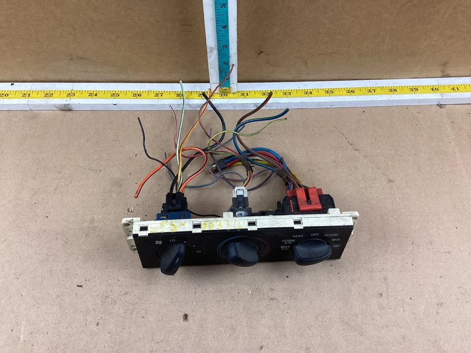 Control de temperatura climático Ford Taurus 1992-1995 655-00334 OEM Foto 2 de 4