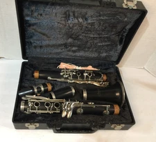 Armstrong 4001 Clarinet #234799 W/hard Case, Selmer Mouth Piece Made in USA!