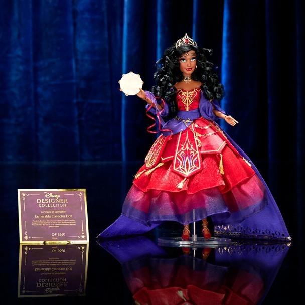 Poupée Esmeralda Édition Limitée Disney Designer Collection en Tissu Satiné et Or