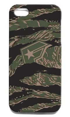 Famous Stars & Straps Tiger Camo Iphone 5/5S Phone Snap Case FSAS NIP