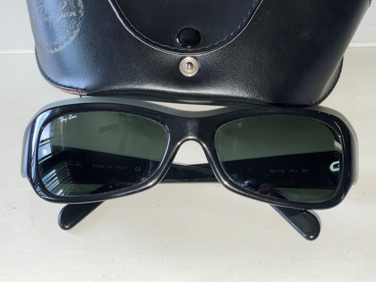 Unisex RAY BAN Sunglasses NEW Predator Matte Black Frame  display picture 3