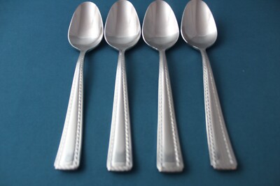 Oneida FLOURISH Place Oval Soup Spoons (Set of 4) 18/10 China LIGHT USE 7 1/8''