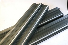 Mercedes Benz W126 S Klasse 280SE Satz Einstiegsleisten Piniengrün orig. MB