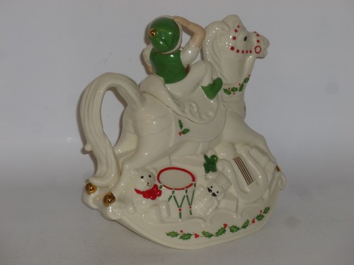 Elf and Rocking Horse Teapot - Genuine Collectable - RARE - Picture 6 of 15