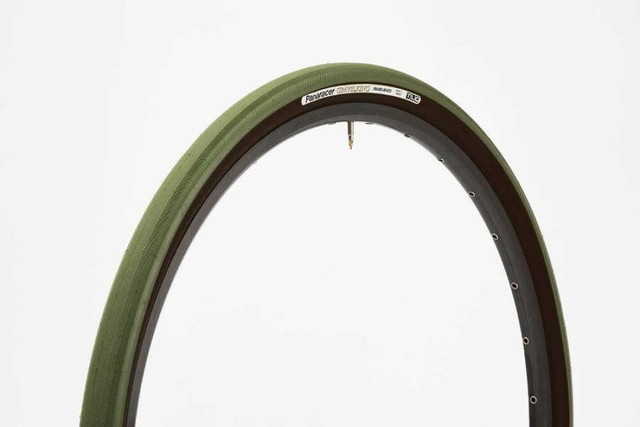 700x28c gravel tires
