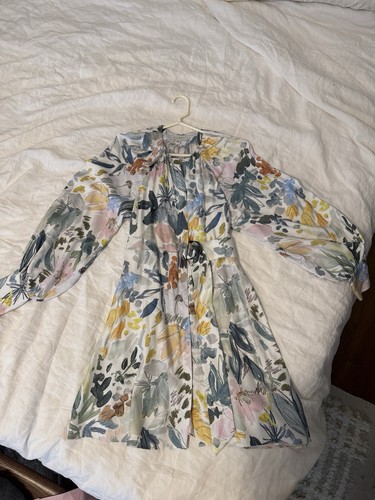 Ted Baker Floral Knee Length Dress Size 1 With Long Sleeves