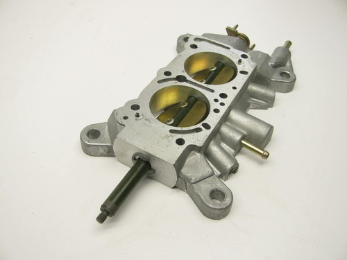 NEW GENUINE OEM Motorcraft CM-4401 Carburetor Base W/ Butterfly Valves - Picture 3 of 4