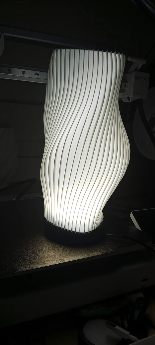 Lampara de mesa impresa en 3d elegante de color Blanco