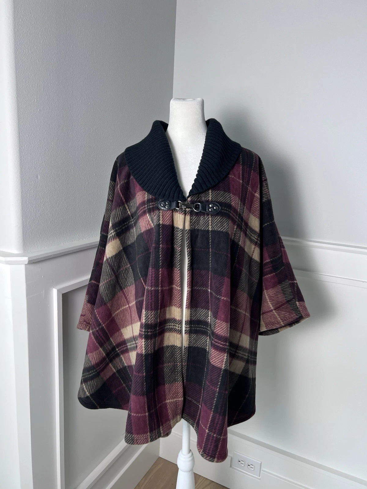 Rachel Roy Plaid Fleece Poncho One Size