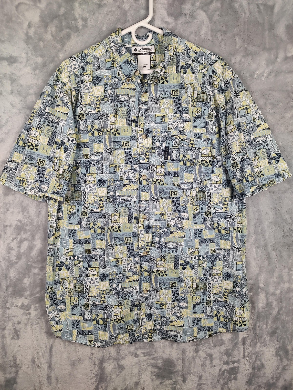 Columbia Shirt Mens XLT Blue Hawaiian Fish Tropical Short Sleeve Button Up