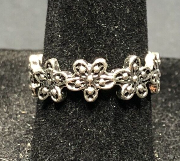 Vintage Antique Silver Tone Flower Ring - Size 7