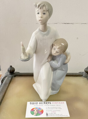 Vintage Lladro Boy & Girl Holding Candle Porcelain Figurine 4874