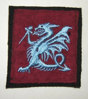 INSIGNE TISSU PARACHUTISTES COLONIAUX - LAPIN A GILLES - PETIT TROU DE MITES - Photo 1/4