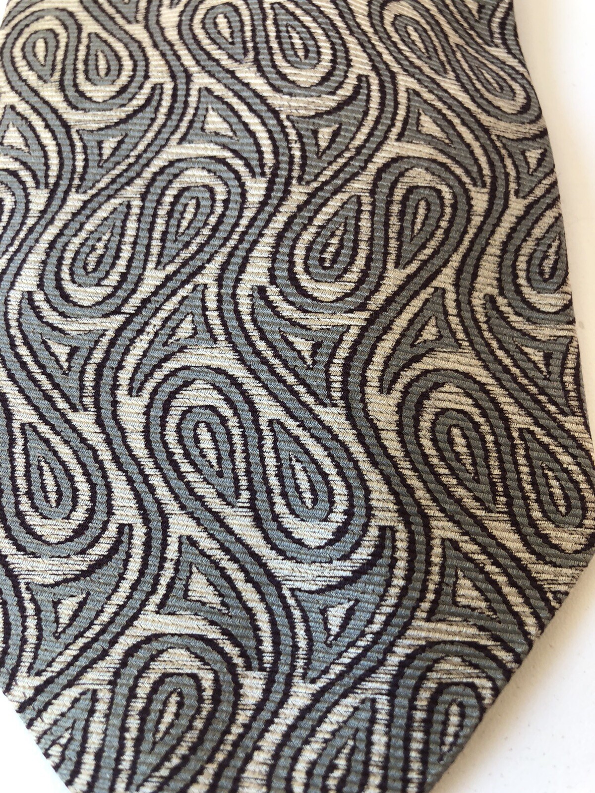 Picture 2 of 7