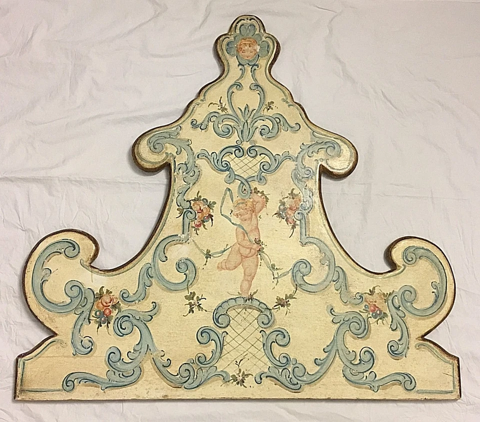 Cabecero Doble Italiano Pintado a Mano Cupidos Putti Rococó Shappy Chic De Colección Foto 3 de 4