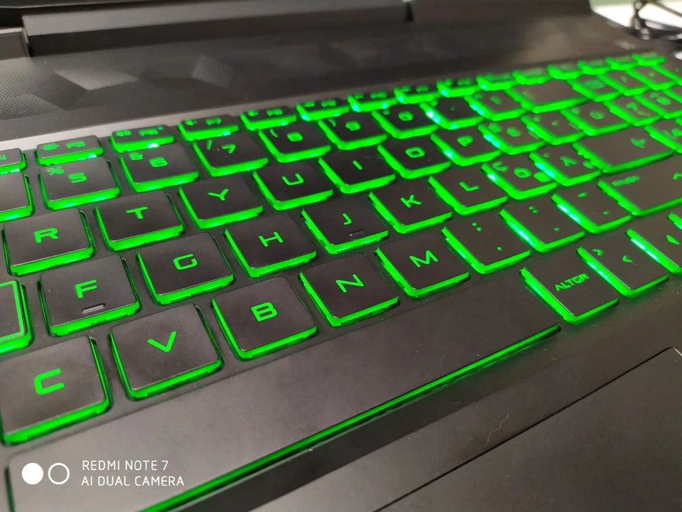 hp pavilion gaming 15 dk0045nl 8EV19EA I7 16GB GTX1650 SSD256TB HDD1TB windows10 - Immagine 2 di 3