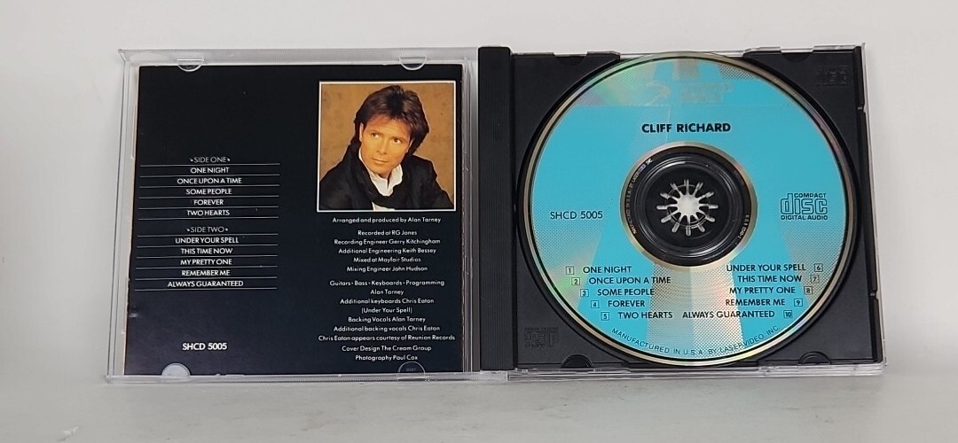 AOR CD cliff richard⑤ cliff richards - The Album - cd - brand new - factory sealed
