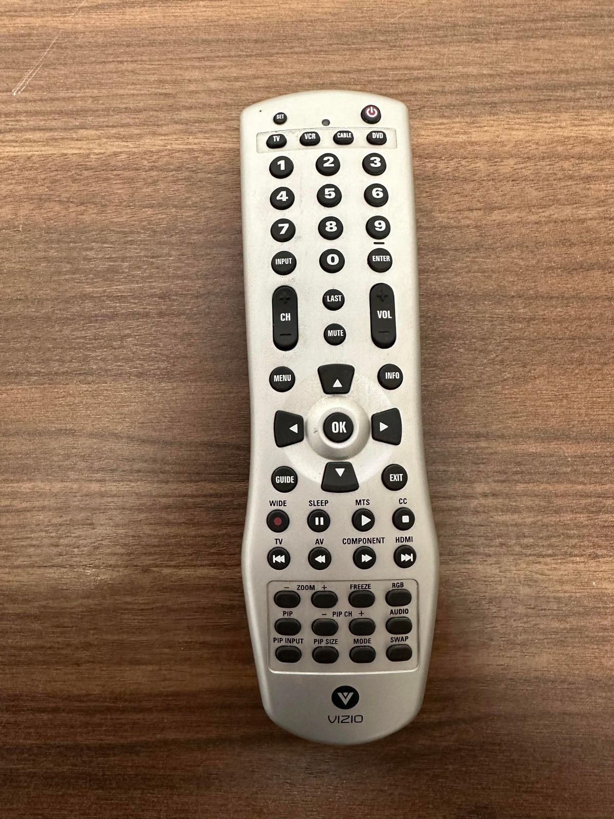 Genuine Insignia TV Remote Control 66700ABA2-039-R OEM Silver Very Good
