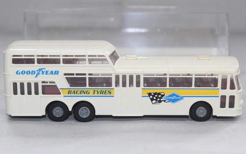 BREKINA - 6205 - BÜSSING ONE &A HALF DECK BUS- GOODYEAR RACING TYRES KONIGSALLEE - Picture 6 of 10