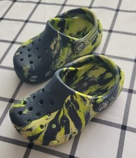 Crocs Kids Size C6 green/blue tight dye Style Water Shoes Slides