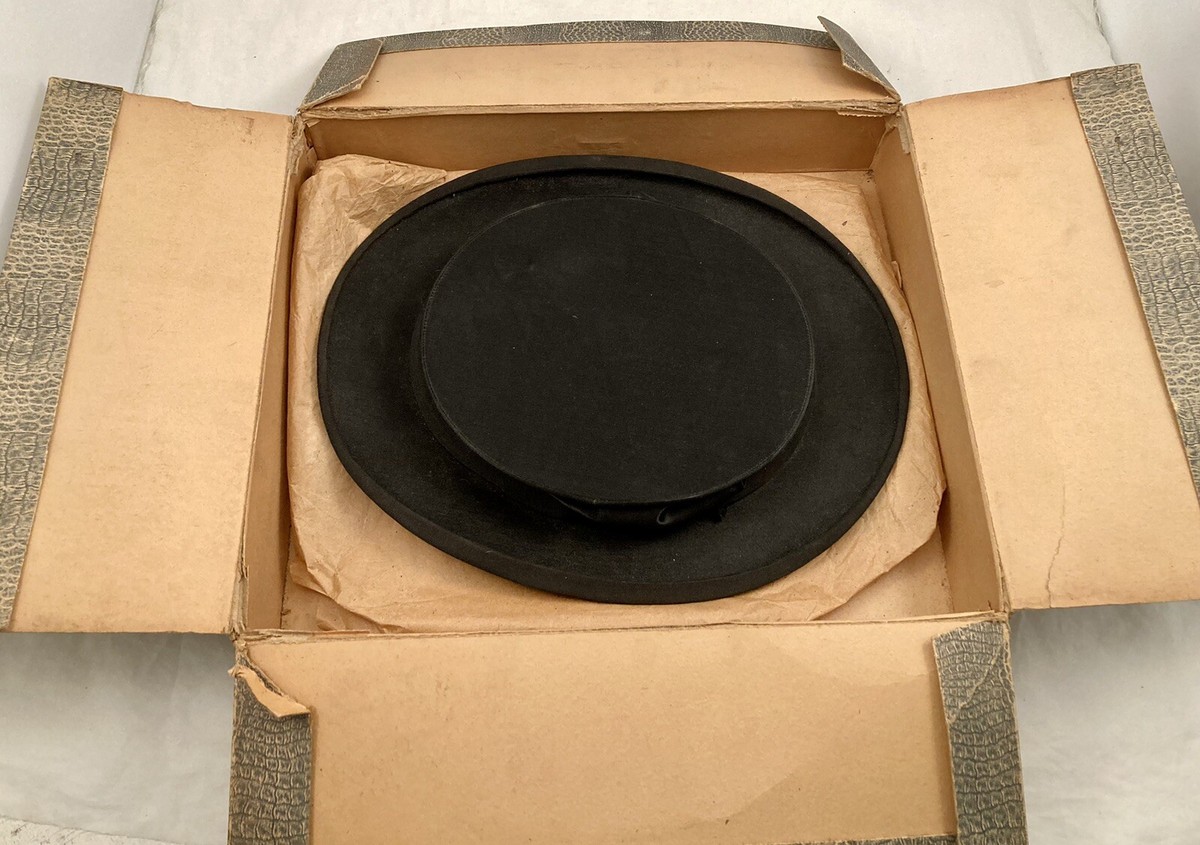 1926 German Collapsible Black Silk Top Hat Grosgrain Ribbon w/ Box