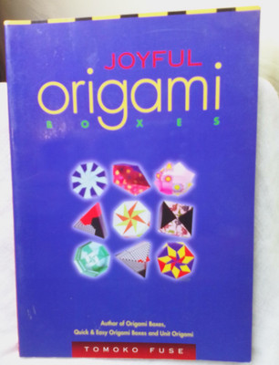 Joyful Origami Boxes by Tomoko Fusé
