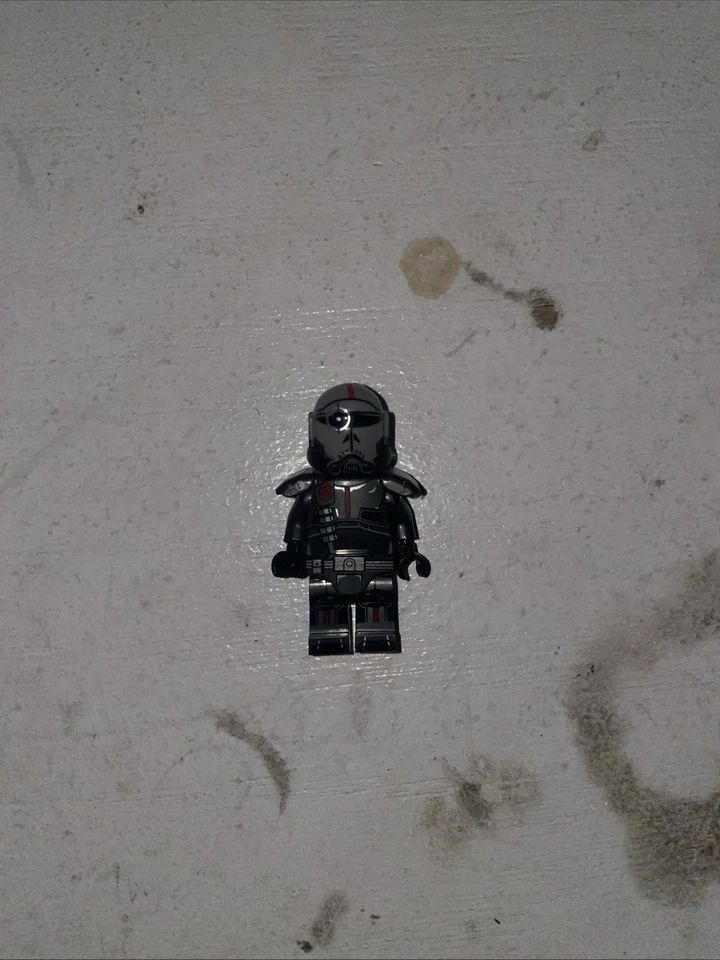 LEGO Star Wars Mini Figura del Bad Batch Attack Shuttle y Dark Troopers Foto 4 de 4