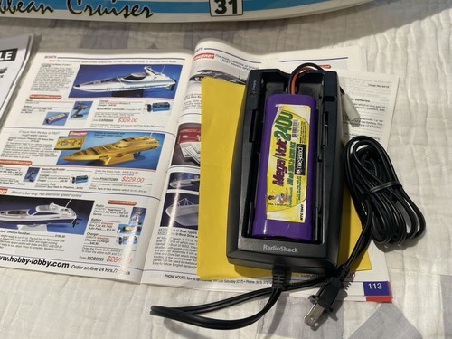 Megatech Caribbean Cruiser Remote Control Boat W/ Battery Charge(no Controller) - Picture 2 of 5
