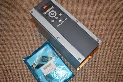 Danfoss VLT HVAC Grundantrieb 2,2kW Teilenummer: 131N0182