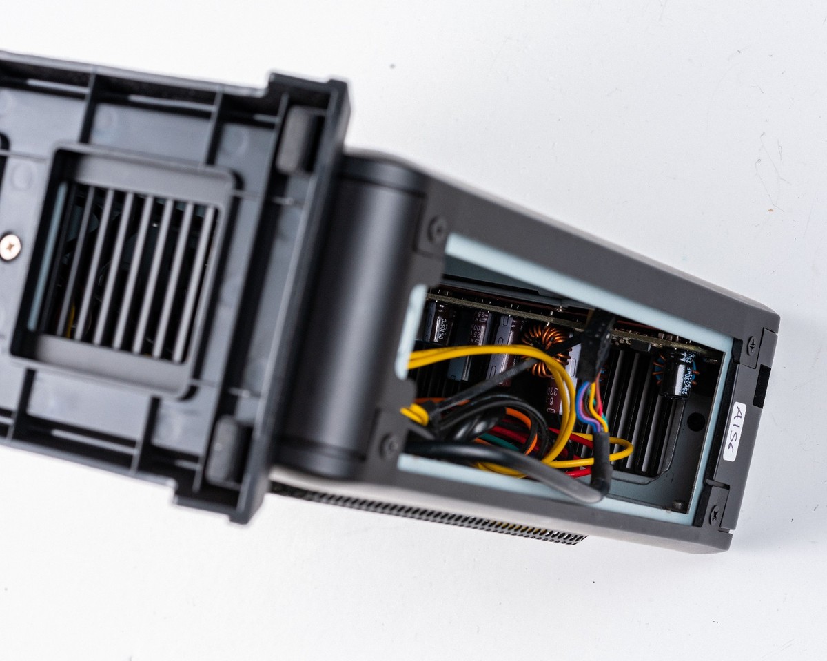 Antec ISK110 VESA Mount Mini ITX PC Case Vintage 90W Power Supply