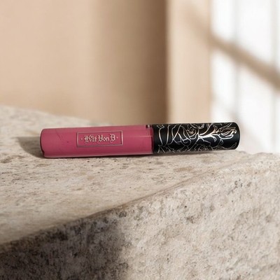 KAT VON D KVD Everlasting Liquid Lipstick    JEFFREE Matte - Melancholia