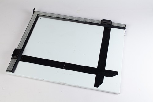 Jessop / AP Metall Vergrößerung Staffelei Maske. 12x16 Zoll / 30x40cm. Top Zustand
