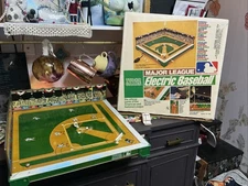 VINTAGE 1968 TUDOR MAJOR LEAGUE ELECTRIC BASEBALL No. 560 TABLETOP GAME